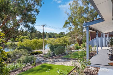 Property photo of 31 Fountain Valley Drive Happy Valley SA 5159