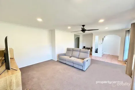 Property photo of 18 Primrose Circuit Claremont Meadows NSW 2747