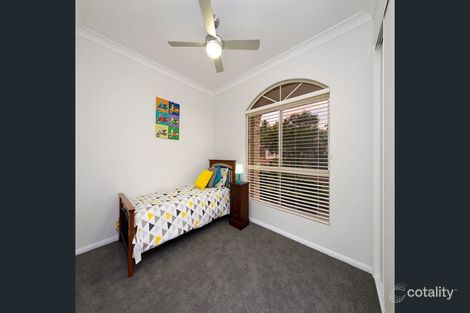 Property photo of 22 Axel Place Sinnamon Park QLD 4073