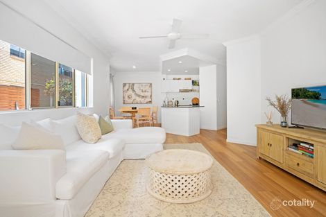 Property photo of 2/19 Britannia Avenue Broadbeach QLD 4218