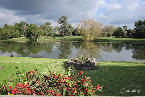 Property photo of 29 Lakeside Boulevard Rowville VIC 3178