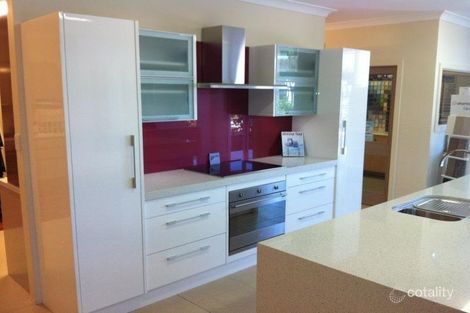 23 Shearwater Dr, Taylors Beach, NSW 2316