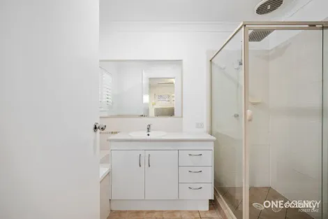 Property photo of 21 Mannix Place Forest Lake QLD 4078