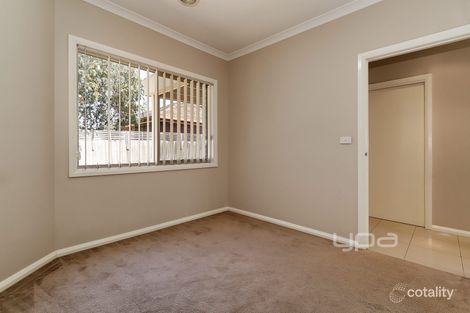 Property photo of 2/1 Fleetwood Drive Greenvale VIC 3059