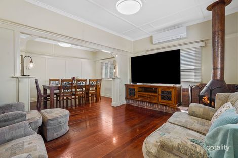 Property photo of 39 Prince Edward Parade Redcliffe QLD 4020