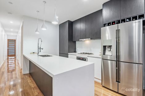 Property photo of 8 Chambly Drive Mickleham VIC 3064