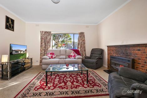 Property photo of 104 Hoffmans Road Essendon VIC 3040