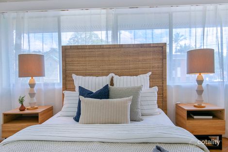 Property photo of 8/183 Nursery Road Holland Park West QLD 4121