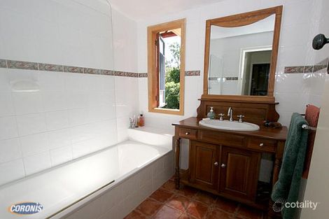 Property photo of 105 Frasers Road Ashgrove QLD 4060