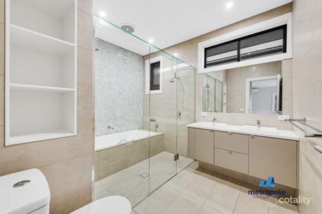 Property photo of 1/10 Marriot Road Bentleigh VIC 3204