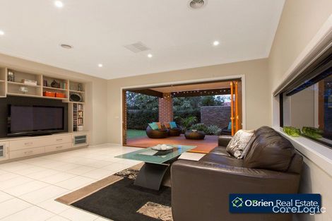 Property photo of 27 Stefan Drive Berwick VIC 3806