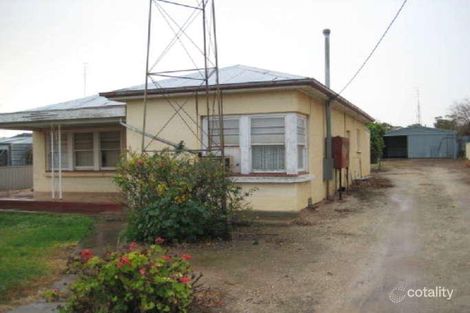 9 Cross St, Port Broughton, SA 5522