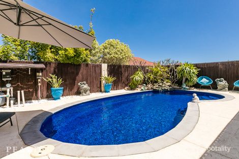 Property photo of 21 Bantry Bend Mindarie WA 6030