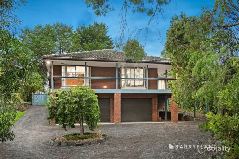 25 Renown St, Ferntree Gully, VIC 3156