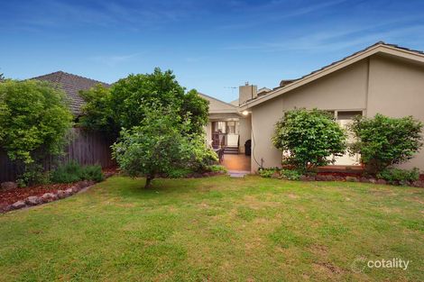 Property photo of 11 Glenview Court Glen Waverley VIC 3150