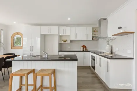 Property photo of 32 Speers Street Speers Point NSW 2284