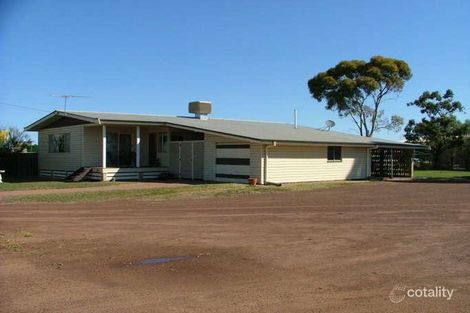 2 Churchill St, Dalby, QLD 4405