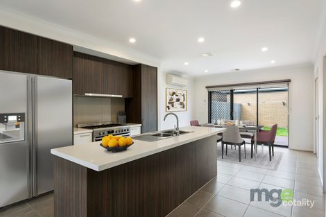 Property photo of 21 Palmyra Street Keysborough VIC 3173