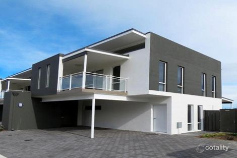 2/1 Spring Ave, Midland, WA 6056