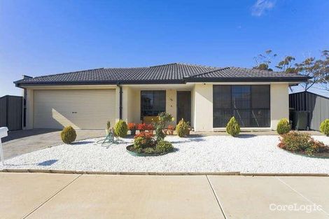 Property photo of 12 Leighton Green Derrimut VIC 3026