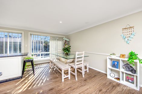 Property photo of 17 Bimbadeen Close Belmont North NSW 2280
