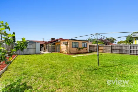 Property photo of 11 Cobbler Street Werribee VIC 3030