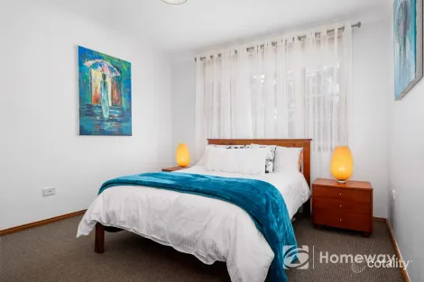 Property photo of 21 Forester Crescent Cherrybrook NSW 2126