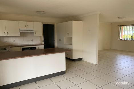 Property photo of 2 Poinciana Place Gracemere QLD 4702