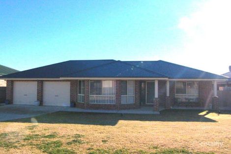 6 Woomera Pl, Glenfield Park, NSW 2650