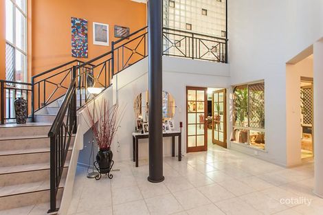 Property photo of 4 Sandpiper Road Stirling WA 6021