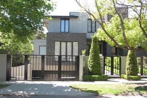 26a Irilbarra Rd, Canterbury, VIC 3126