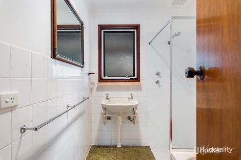 Property photo of 22 Eringa Court Craigmore SA 5114
