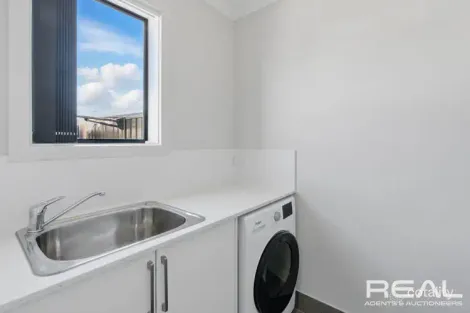 Property photo of 30/5 Campbell Road Elizabeth Downs SA 5113