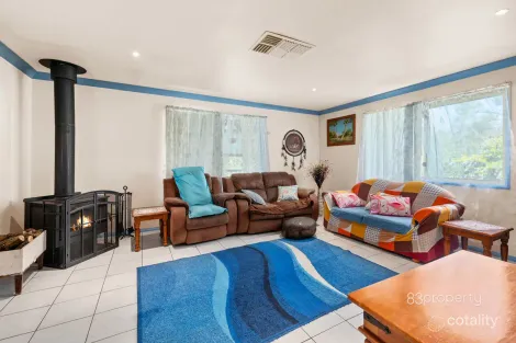 Property photo of 43 Sandpiper Drive Regency Downs QLD 4341