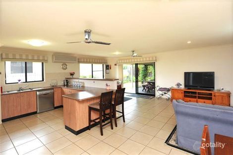 Property photo of 38 Banksdale Drive Middle Ridge QLD 4350