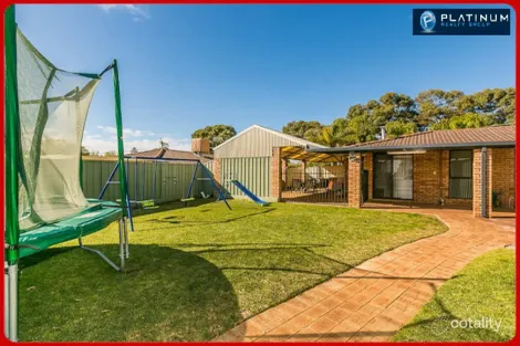 Property photo of 16 Ashburton Drive Heathridge WA 6027