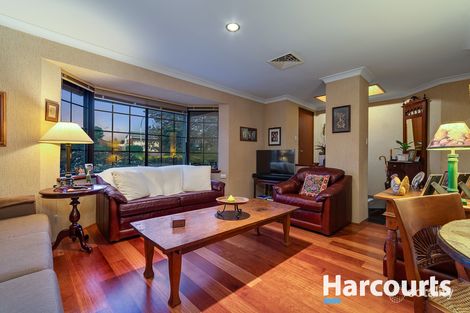Property photo of 8 Magnolia Mews Edgewater WA 6027