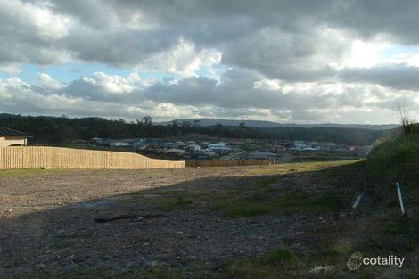 8 Salvado Dr, Pacific Pines, QLD 4211