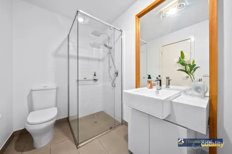 Property photo of 76 Central Park Walk Cheltenham VIC 3192