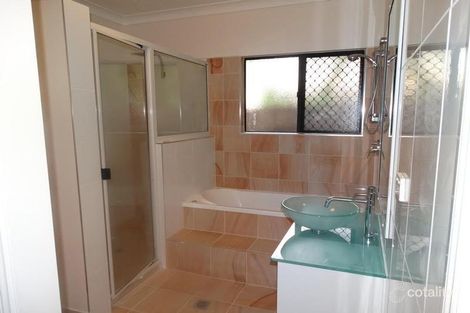 Property photo of 4 Lasindra Court Bushland Beach QLD 4818