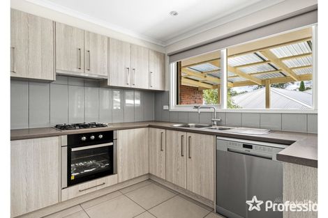 Property photo of 36 Pembroke Road Mooroolbark VIC 3138