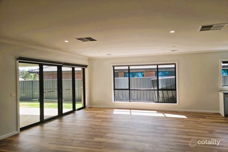Property photo of 100 Mulgara Drive Thurgoona NSW 2640