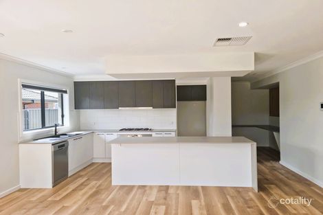 Property photo of 100 Mulgara Drive Thurgoona NSW 2640