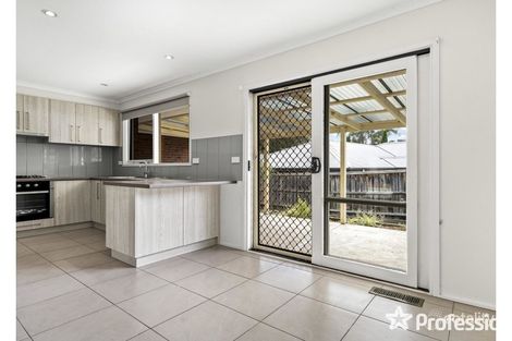 Property photo of 36 Pembroke Road Mooroolbark VIC 3138