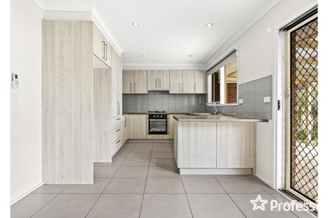 Property photo of 36 Pembroke Road Mooroolbark VIC 3138