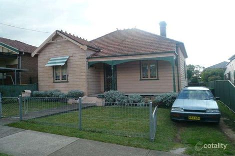 27 Amy St, Campsie, NSW 2194