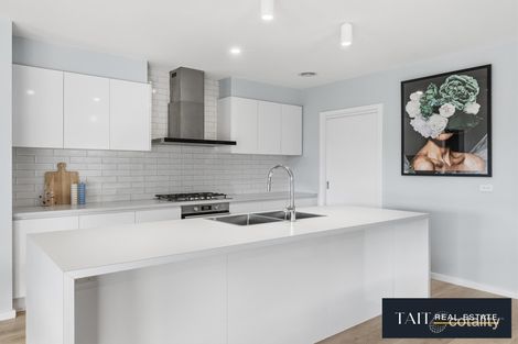 Property photo of 34 Esposito Street Killara VIC 3691