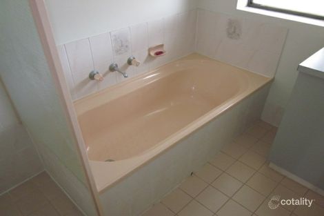 Property photo of 36 Queens Way Woodcroft SA 5162