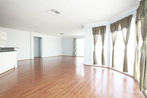 Property photo of 9 Wordsworth Place Truganina VIC 3029