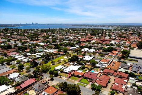 Property photo of 52 Murray Road Bicton WA 6157